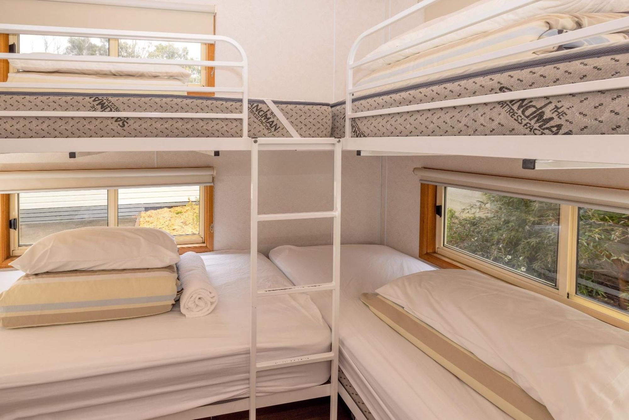Big4 Apollo Bay Pisces Holiday Park ภายนอก รูปภาพ